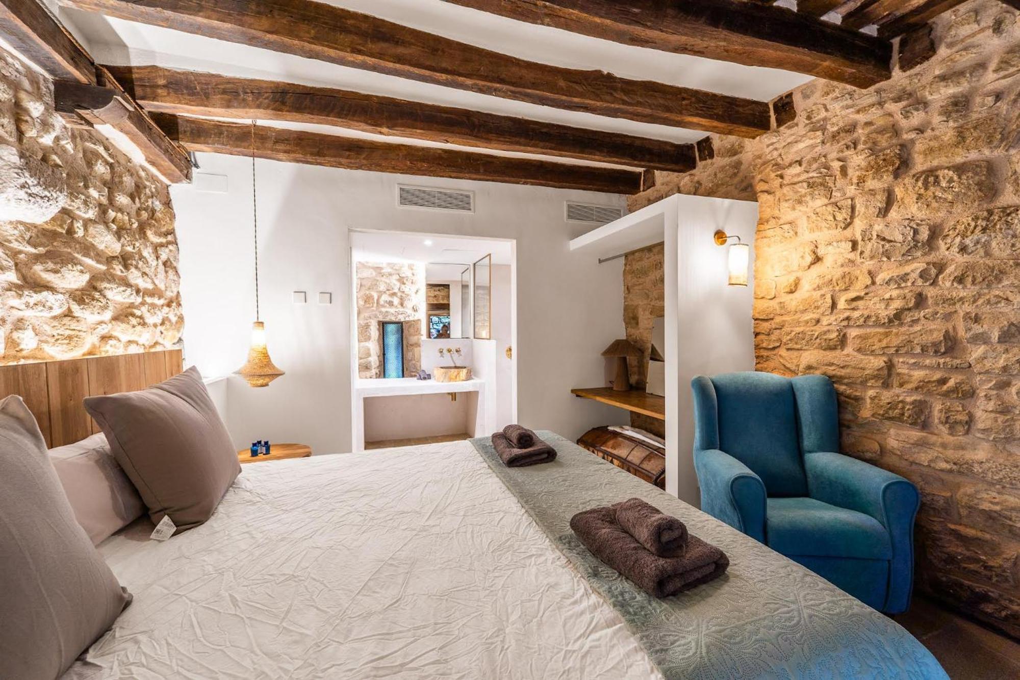 Villa Castell In Girona Sant Miquel de Campmajor Exterior foto