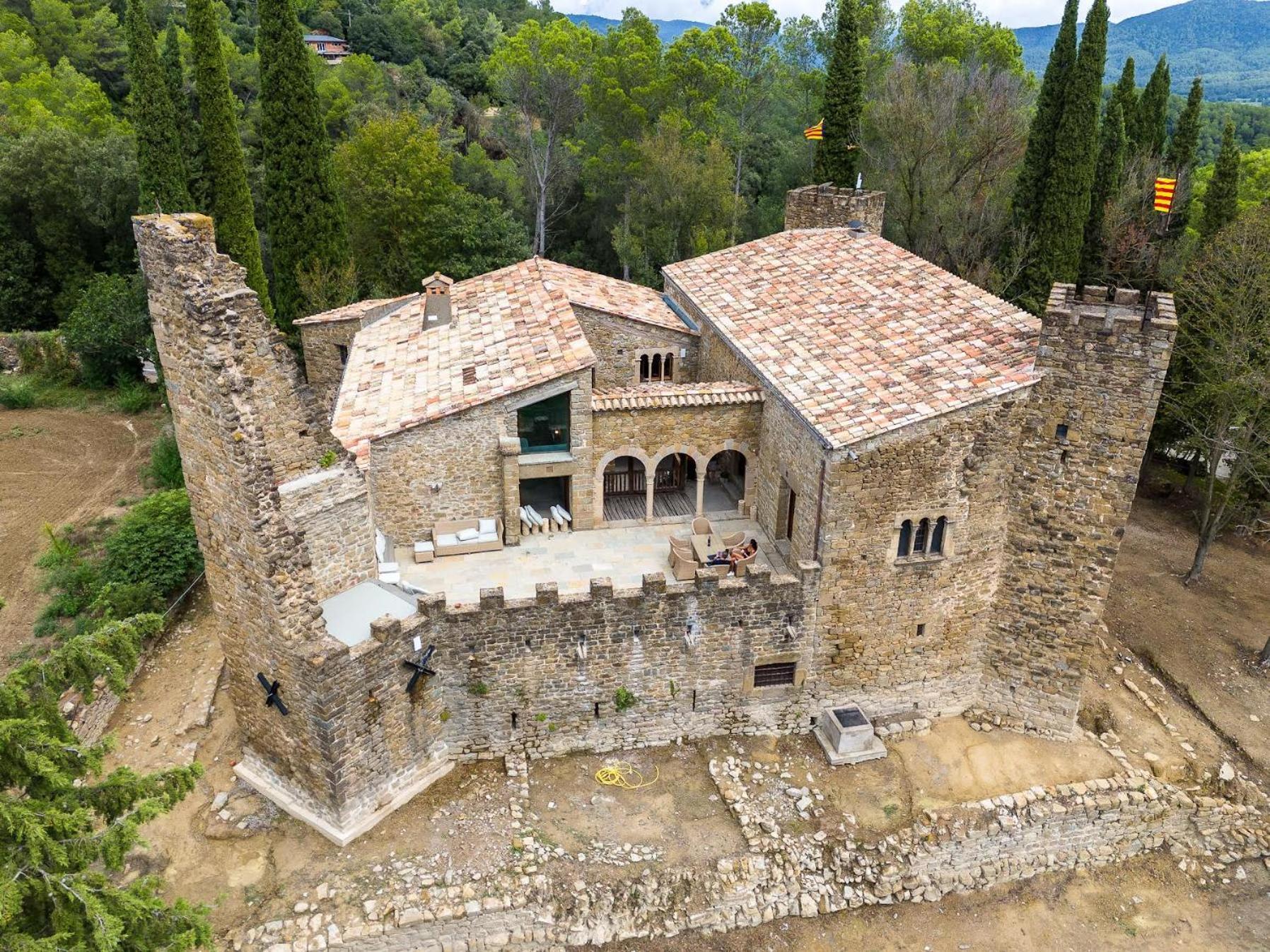Villa Castell In Girona Sant Miquel de Campmajor Exterior foto